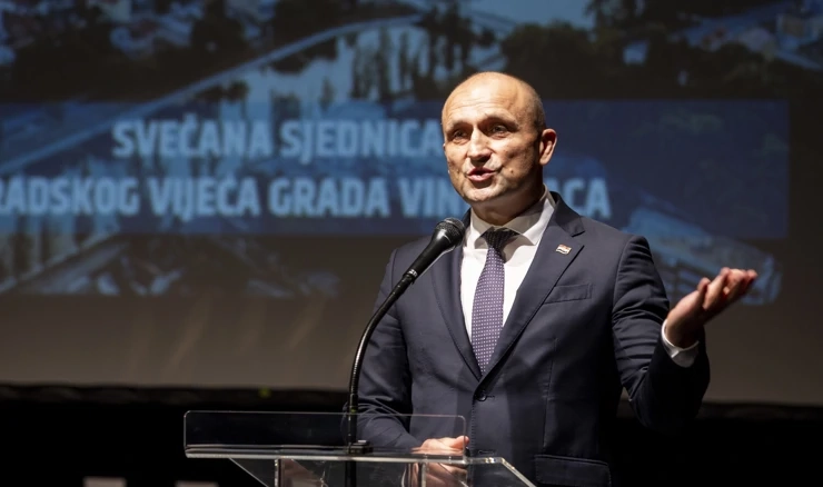 Potpredsjednik Vlade i ministar obrane Ivan Anušić