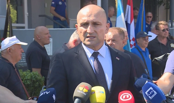 Ministar obrane Ivan Anušić 