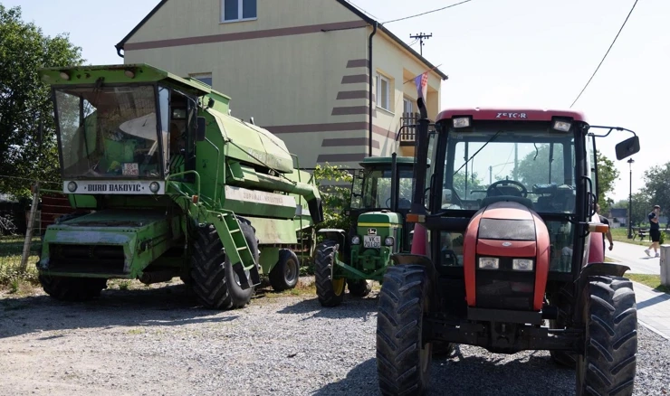 Seljaci traže razgovor s ministarstvom, u protivnom prijete prosvjedima