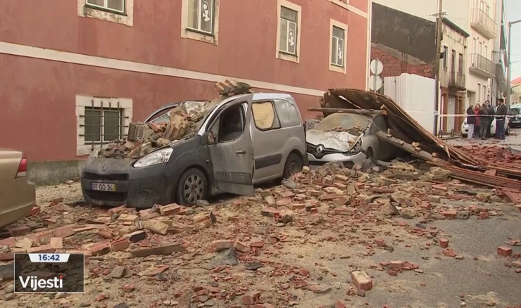 Posljedice oluje Kristin