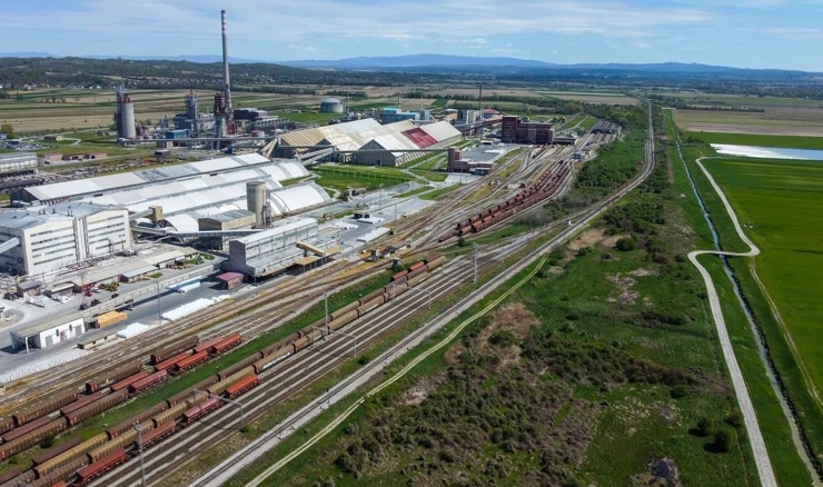 Radnik u kutinskoj Petrokemiji pao s visine od 25 metara i poginuo