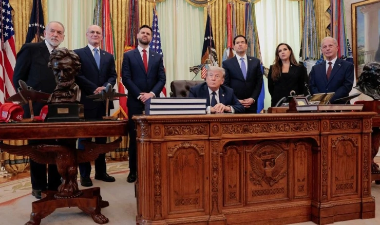 Yechiel Leiter, Michel Issa, Nada Hamadeh Moawad, Donald Trump, Marco Rubio, Mike Huckabee i JD Vance u Washingtonu