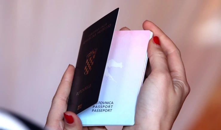 MUP predstavio novu aplikaciju, građanima dokumenti na kućnu adresu