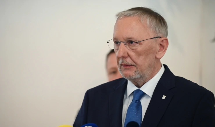 Davor Božinović