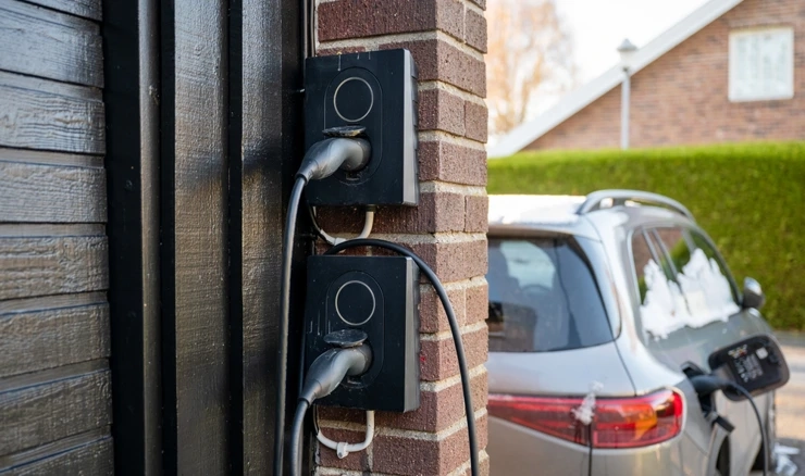 Udruga predlaže da se oprema za izmjenično punjenje do 22 kW može postavljati bez građevinske dozvole i glavnog projekta