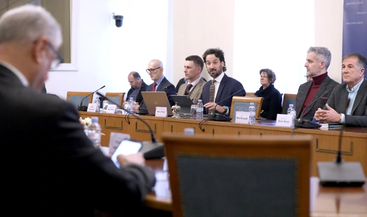 Okrugli stol: Voda je hrvatski strateški resurs i nacionalno blago