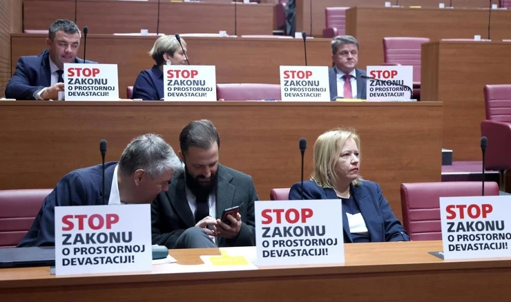 Sabor raspravlja o paketu građevinskih zakona 