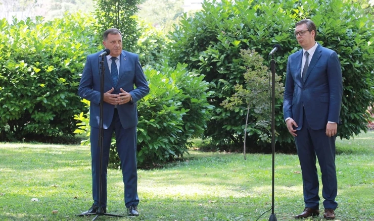 Vučić i Dodik