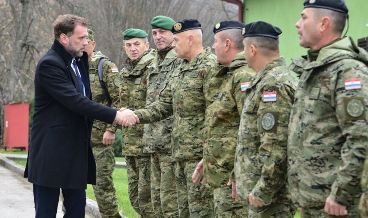 Vježba pričuvnog sastava HV-a na poligonima u Slunju i Kninu