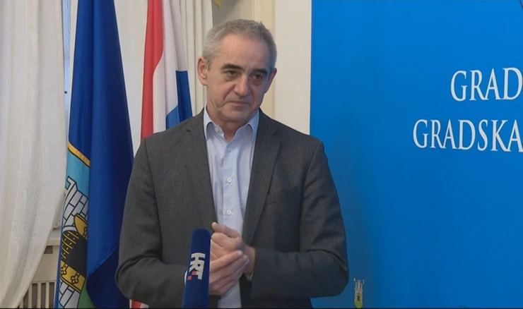 Damir Bakić
