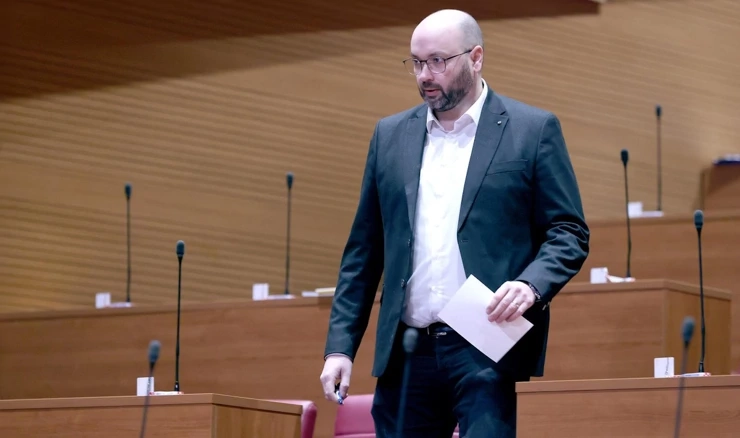 Baksa je u govoru na slobodnu temu kritizirao zagrebačku vlast