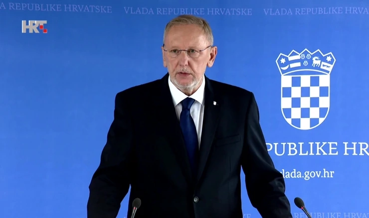 Davor Božinović