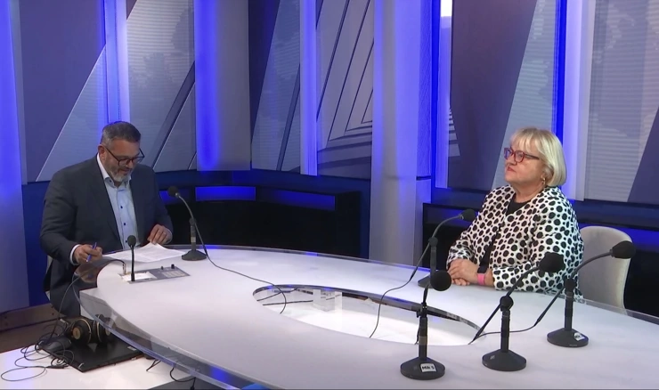 Anka Mrak Taritaš u Oporbenom zarezu