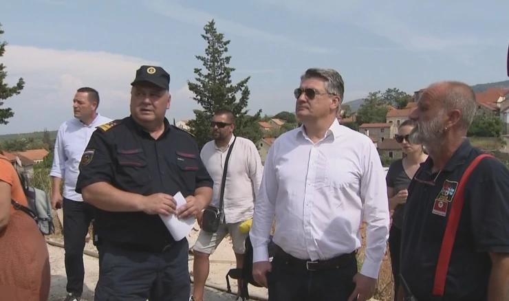 Milanović pozvao ljude da u slučaju požara misle na sebe