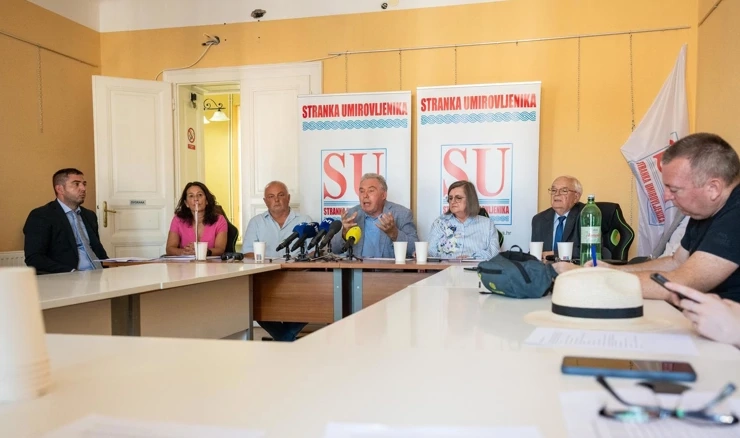 Stranka umirovljenika održala je konferenciju s temom Nekonzistentnosti u mirovinskom osiguranju 