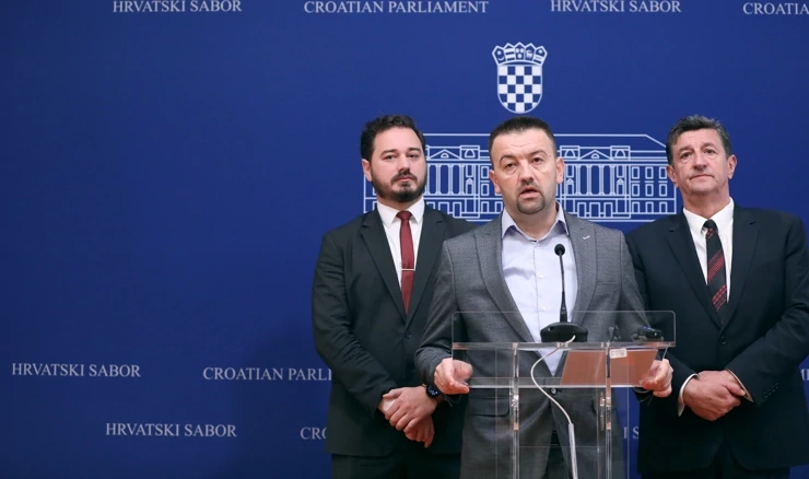 Hrvatski suverenisti o Schengenu