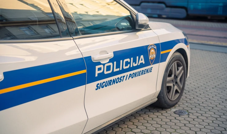 Policijsko vozilo