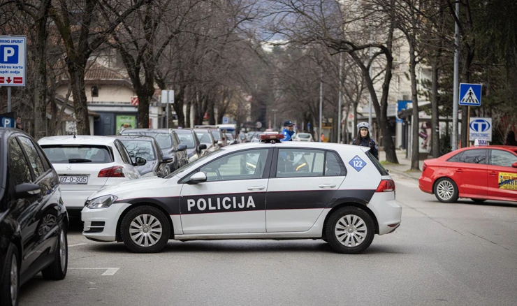 Ilustracija policijskog vozila u BiH