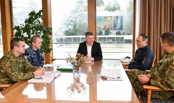Predsjednik Milanović razgovarao s vojnim vrhom