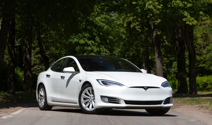 "Tesla"