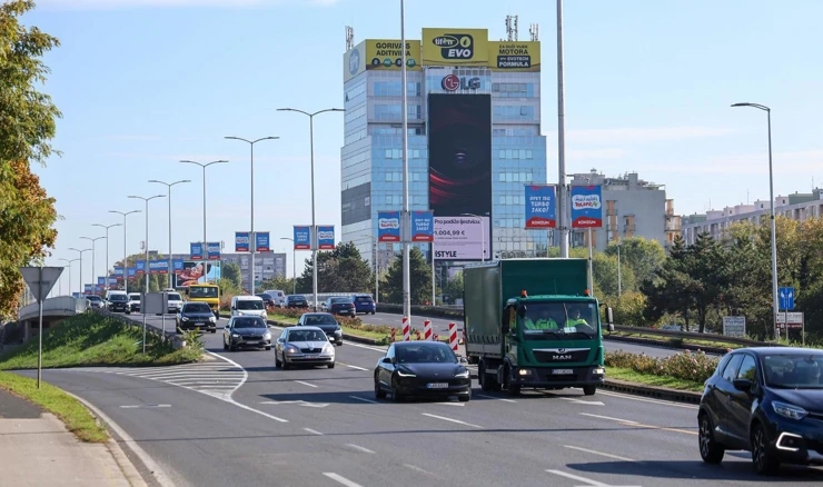  Nadvožnjak Selska cesta - Zagrebačka avenija