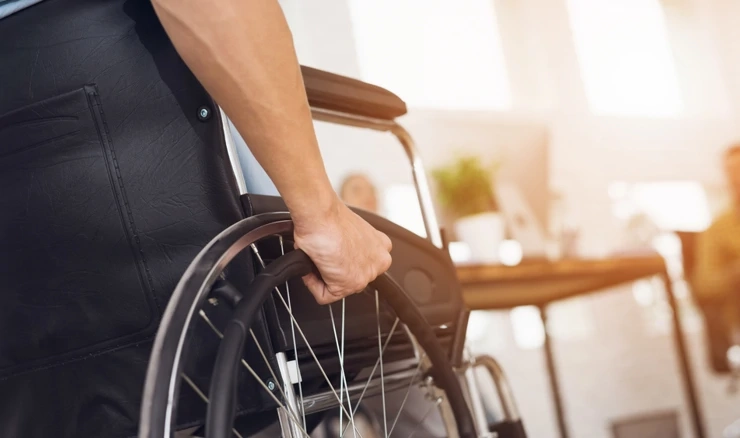 Osoba s invaliditetom
