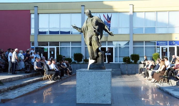 Komemoracija u Glini