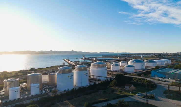 Spremnici goriva u Gaženici