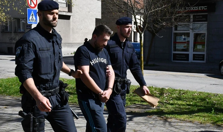 Vozač kamiona skrivio tešku nesreću