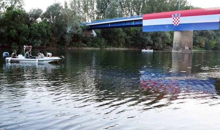 Petrinja, most preko rijeke Kupe 