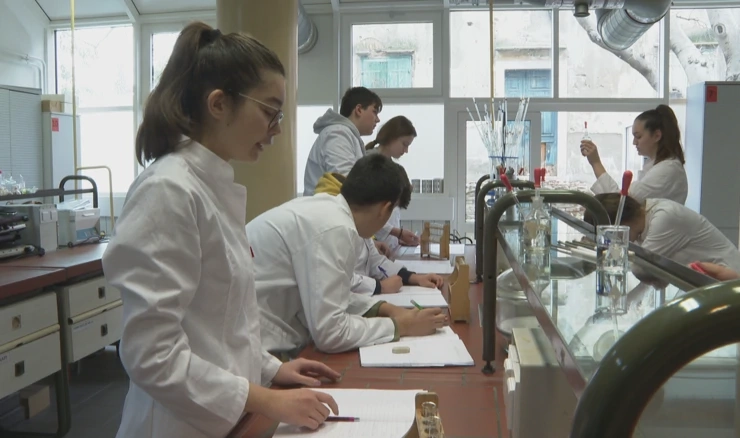 Šibenska škola ostaje bez farmaceuta