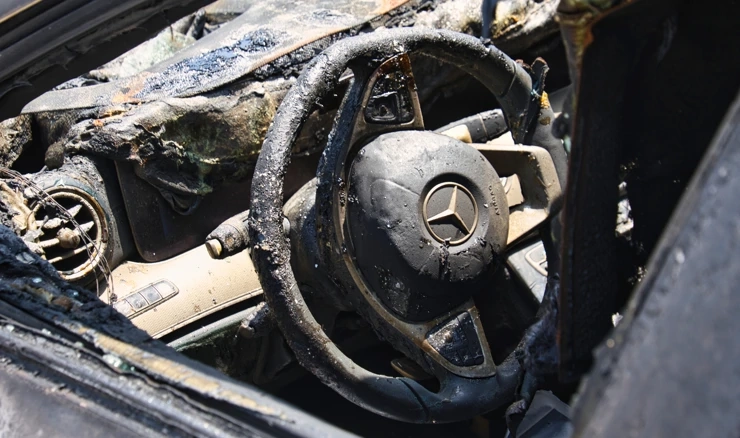 Potpaljivanje mercedesa