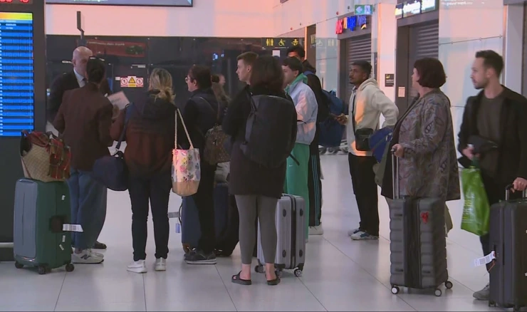 Putnici iz Dubaija nakon 15 sati kašnjenja stigli u Zagreb