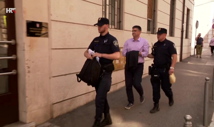Gradonačelnik Buja Fabrizio Vižintin doveden na ispitivanje u riječki USKOK