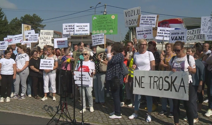 Prosvjed zbog troske u Sisku