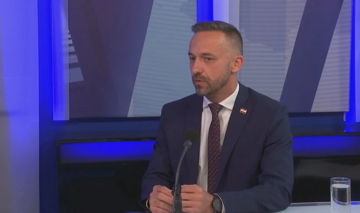 Ministar rada, mirovinskog sustava, obitelji i socijalne politike Marin Piletić 