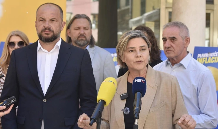 Siniša Hajdaš Dončić i Sandra Benčić