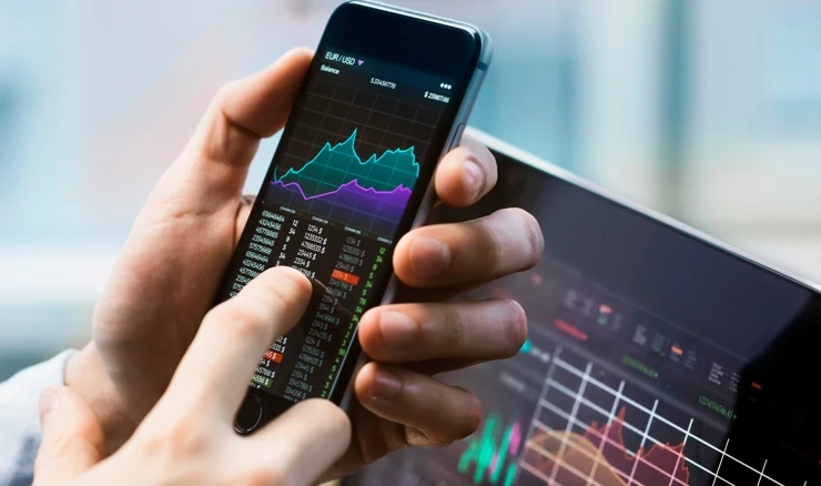 Wall Street pao u veljači, Fed ne popušta
