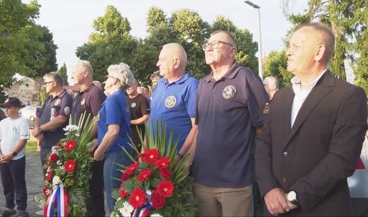 Odana počast poginulim gardistima 5. gardijske brigade Sokolovi