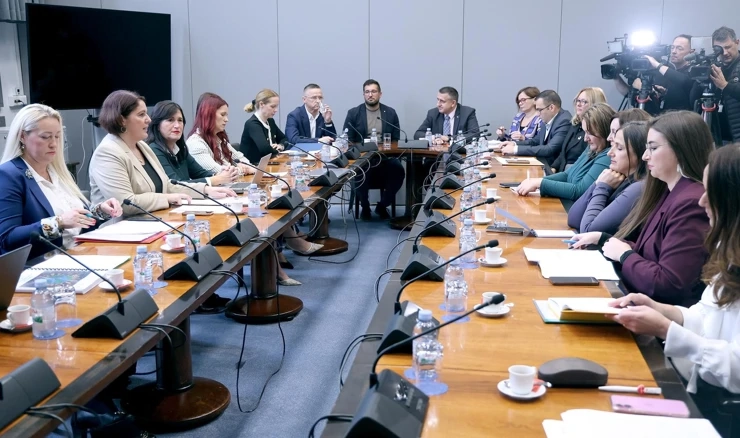 Okrugli stol: Problem maloljetničkog nasilja zahtijeva multidisciplinarni pristup