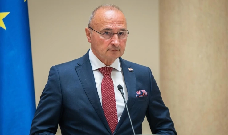 Gordan Grlić Radman