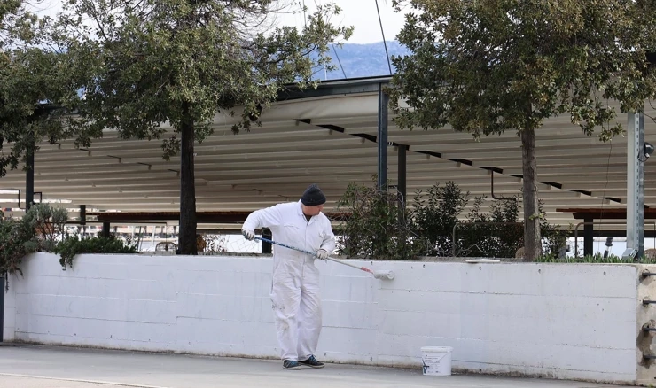 Uvredljivi grafiti brzo uklonjeni