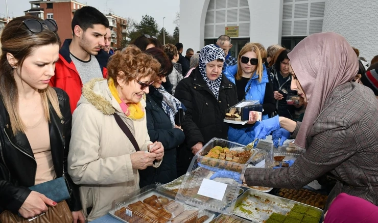 U Sisku održana humanitarna akcije za pomoć Turkoj i Siriji 