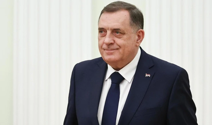 Dodik stigao u Moskvu ponovo prkoseći uhidbenom nalogu, arhiva