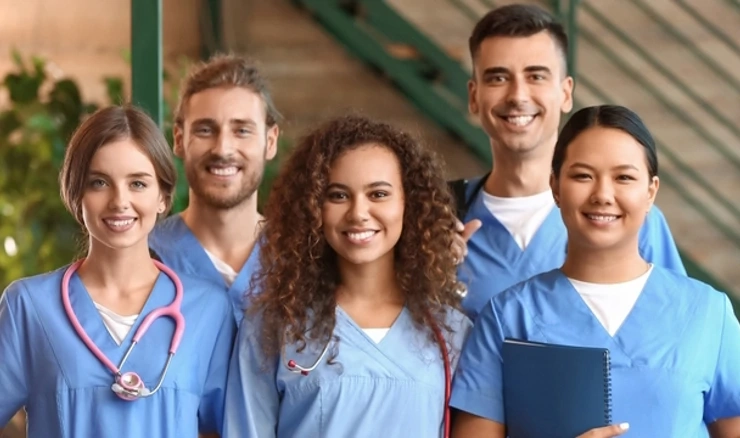 Medicinske sestre i tehničari