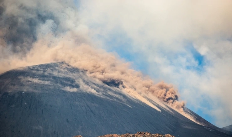 Pepeo od erupcije vulkana Etne