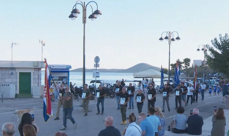Mimohod i komemoracija - 35. godišnjica napada na Vodice