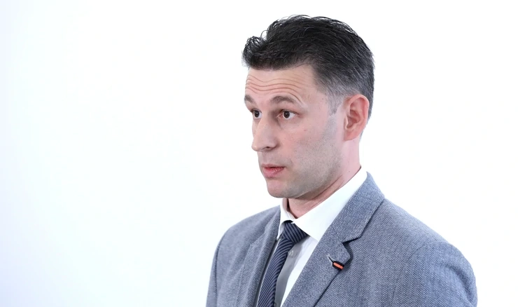 Božo Petrov