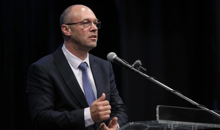 Davor Ivo Stier
