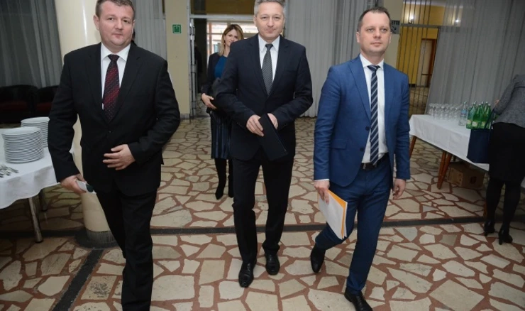 Kirin i Andrović